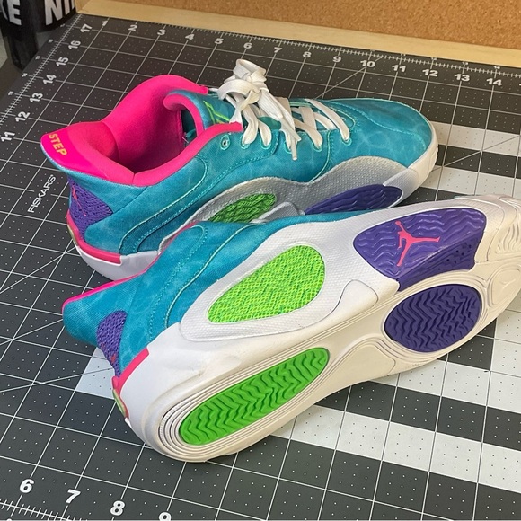 Jordan JT 2 🔥
'wave runner''
JORDAN TATUM
BRAND NEW
NWOT - Picture 7 of 9